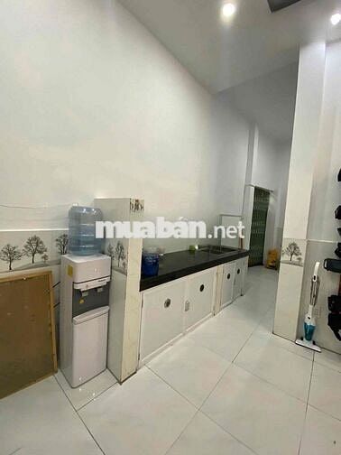 nhà Hậu giang, Q6, 121m2, 1trệt1lầu, 4PN,  nhà sạch sẽ,  mới, ngay TT