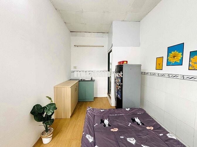 Phòng đầy đủ tiện nghi- ngay Galaxy Kinh Dương Vương