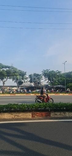 Bán Lô Đất Mặt Tiền Đường âu cơ, P14, Quận Tân Bình, DT:24x44m.