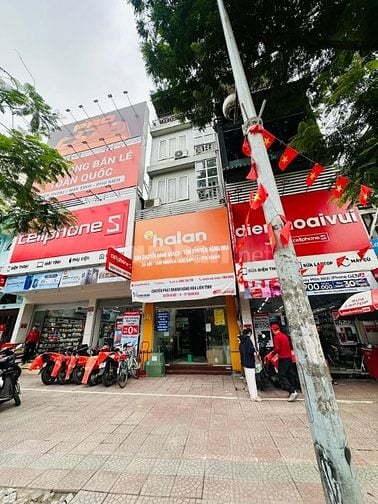 Bán nhà mặt phố Nguyễn Văn Cừ 60m2, 5 tầng, MT 4,5m, vị trí đẹp, 25 tỷ