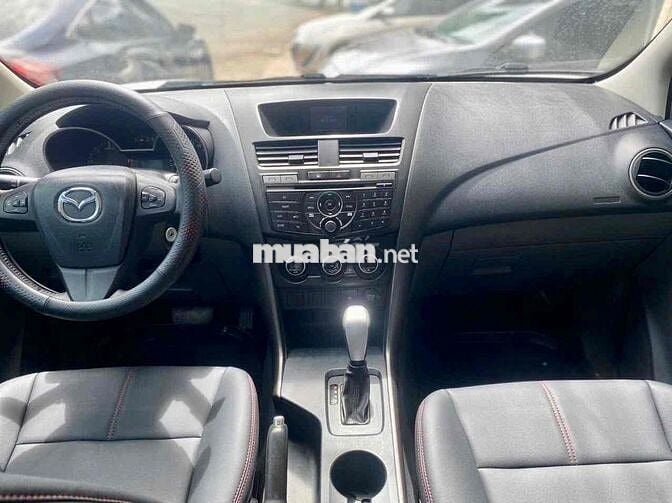 Bán xe Mazda  BT50 số tự động 2016 rất đẹp
