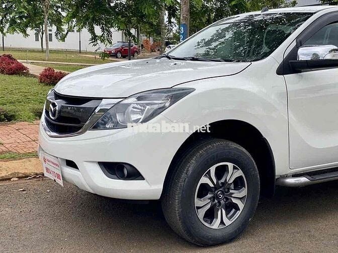 Bán xe Mazda  BT50 số tự động 2016 rất đẹp