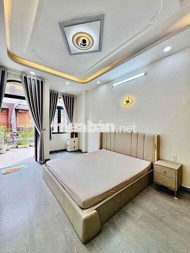 Nhà góc 2 mặt hẻm oto 6m,4 phòng ngủ,đường Phan Văn Trị, Q. Bình Thạnh