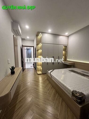 SIÊU PHẨM NHÀ PHỐ 2 TẦNG NGAY CHỢ MỚI HOÀN THIỆN - FULL NỘI THẤT