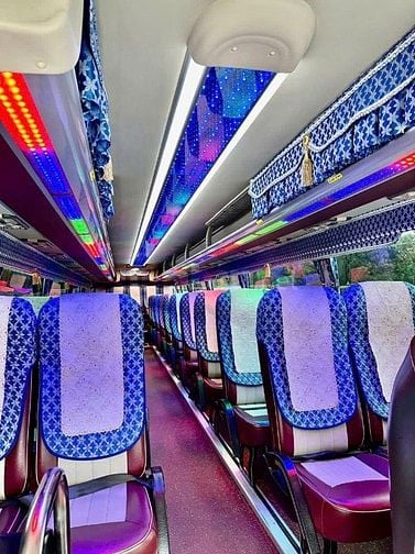 Cho thuê xe đời mới 16-45c thành phố hồ chí minh