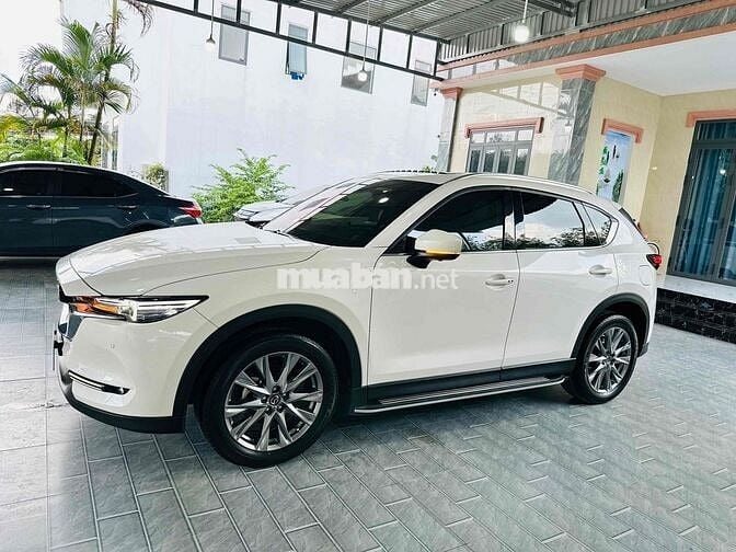 CX-5 2.5 Signature 2020 Vô Nhiều Đồ Chơi