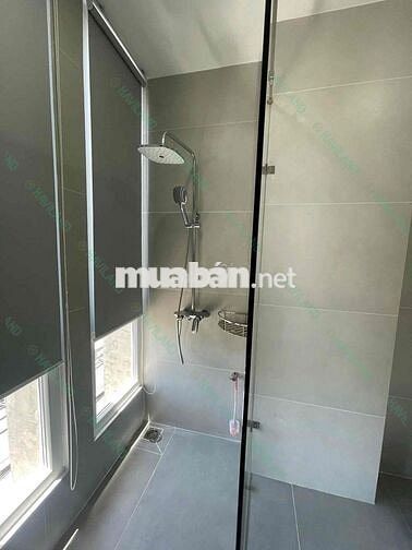 STUDIO RỘNG 45M2 CÓ BAN CÔNG VIEW PHỐ ĐI BỘ RA ĐÔNG Á HOÀ CƯỜNG