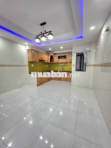 SIÊU PHẨM NHÀ PHỐ LIỀN KỀ Bình TRỊ ĐÔNG LÊ VĂN QUỚI