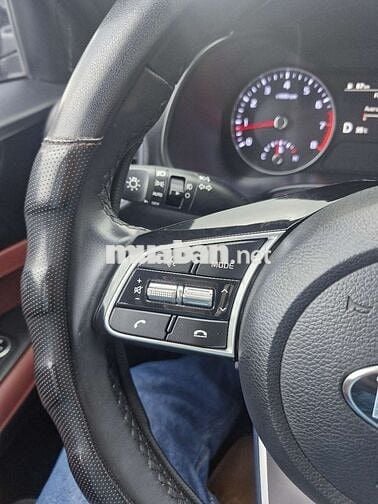 CERATO 2021 2.0 PREMIUM