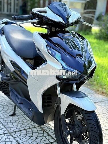 Ab 160 abs, biển 43. màu bạc porcher siêu đẹp