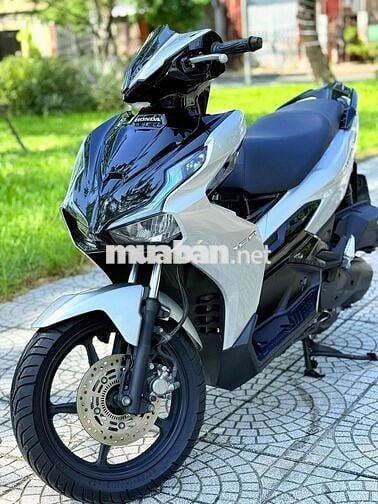 Ab 160 abs, biển 43. màu bạc porcher siêu đẹp