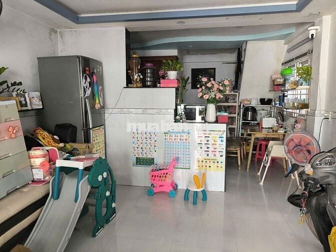 Bán Nhà Hxh 4m Thông Quang Trung Gv DT 4*10m 1 Lầu