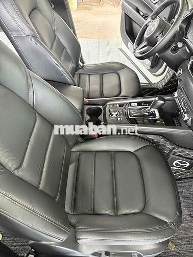 CX-5 2.5 Signature 2020 Vô Nhiều Đồ Chơi