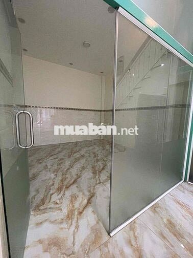 nhà 2,5x12m trệt 3 lầu 3pn 4wc sân thượng, hẻm xe hơi thông