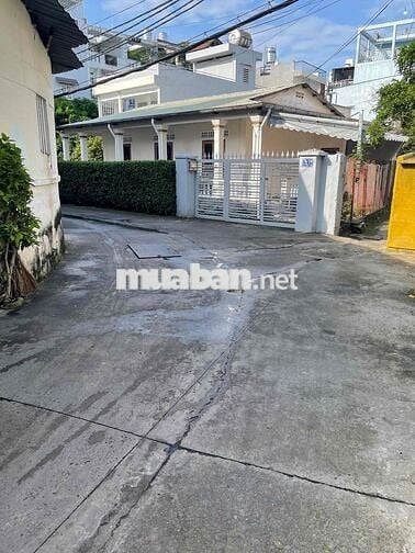 Cần cho thuê gấp nhà nguyên căn. đường Nguyên Hồng. hẻm 76: