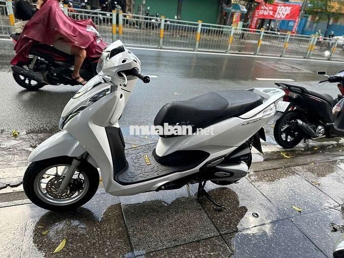 Honda lead 4val 2023 mới 90% Bstp chính chủ