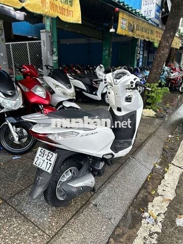 Honda lead 4val 2023 mới 90% Bstp chính chủ