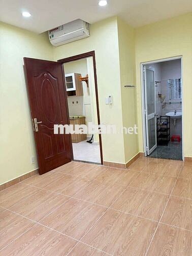 Cho thuê Zen Tower. 2pn 2wc Nhà trống. Và nội thất.