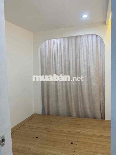 DT 23m . SHR . hoàn Công Đủ . 1 trệt . 1 lầu . 2PN . 1WC