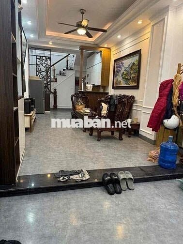 CHO THUÊ NHÀ NGUYÊN CĂN PHỐ LÂM DU – BỒ ĐỀ - 15 TRIỆU/THÁNG - 5 PHÒNG