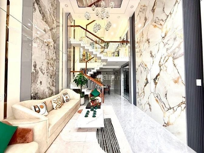 Bán ngay nhà quận 1, chỉ hơn 5tỷ, 50m2 có shr chính chủ, hẻm oto6m 