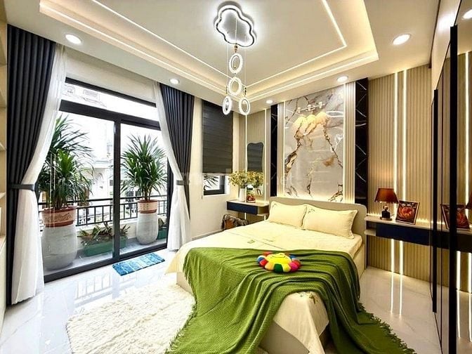 Bán ngay nhà quận 1, chỉ hơn 5tỷ, 50m2 có shr chính chủ, hẻm oto6m 