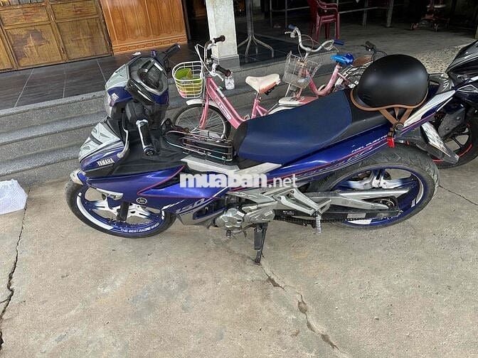 cần bán ex 150 máy nguyên rin. máy rất êm