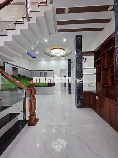 Nhà 2 tầng đường Giáp Văn Cương -  Vị trí Sát biển rất đẹp