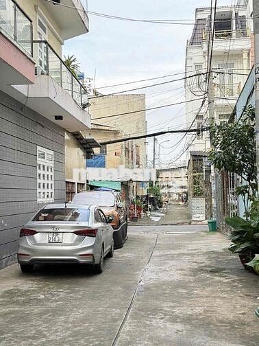 NHÀ 4 TẦNG - HẺM 6M OTO- KO LỘ GIỚI - GÍA TỐT LẮM A/C ƠI