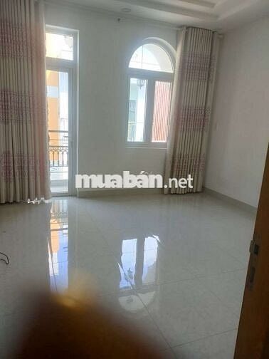 Cần cho thuê nhà nguyên căn tiện kinh doanh online or ở