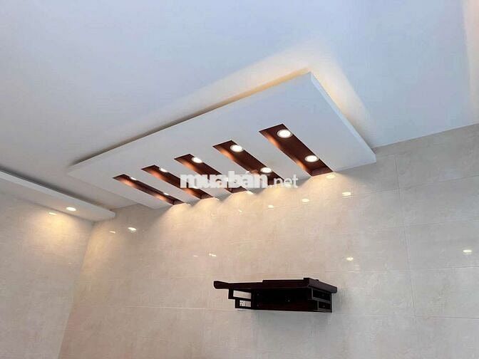 CĂN HỘ CHUNG CƯ 01 PHÒNG NGỦ MẶT TIỀN ĐỀ THÁM QUẬN  1  CÓ NỘI THẤT