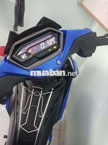 Cần bán xe Winner X V2 ABS chính chủ, đẹp mới 95%