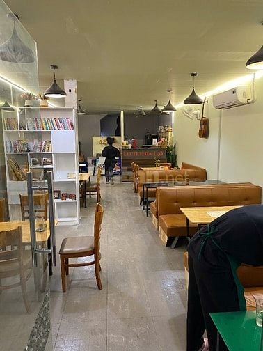 Tuyển nhân viên pha chế nước uống 