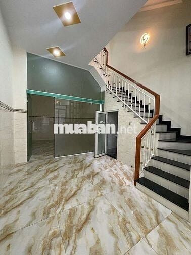 Nhà 4 phòng ngủ.gần khu dân cư Vĩnh Lộc.chợ Bình Thành