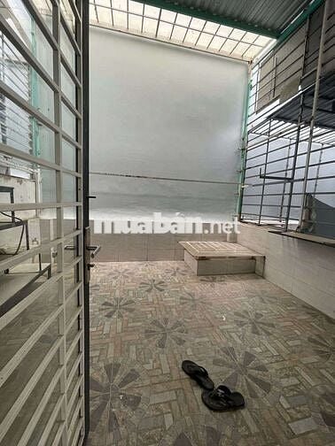 Nhà 4 phòng ngủ.gần khu dân cư Vĩnh Lộc.chợ Bình Thành