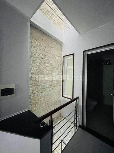 BÁN NHÀ LINH ĐÀM,GẦN Ô TÔ, CỰC HIẾM GIÁ ĐẦU TƯ 54M2, MT4M, GIÁ 7.59tỷ