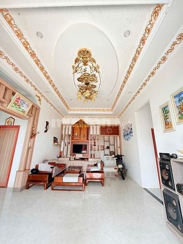 Bán đất thổ cư tặng nhà Tân cổ điển