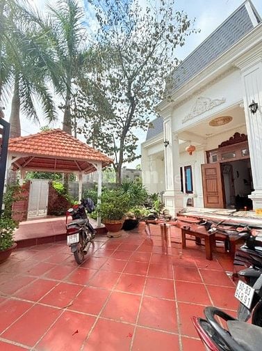 Bán đất thổ cư tặng nhà Tân cổ điển