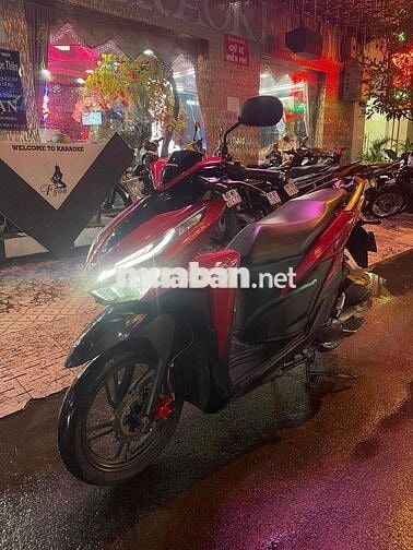 Vario 150 đỏ đen 2019 , xe zin đét .