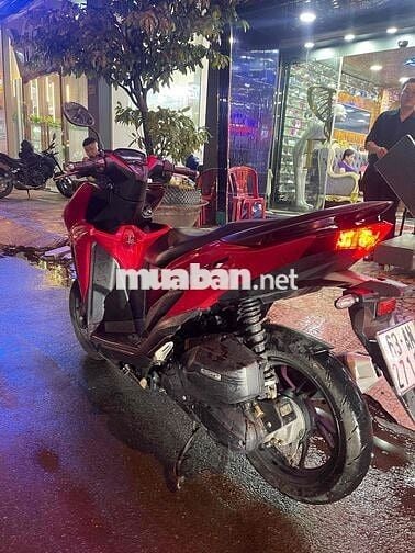 Vario 150 đỏ đen 2019 , xe zin đét .