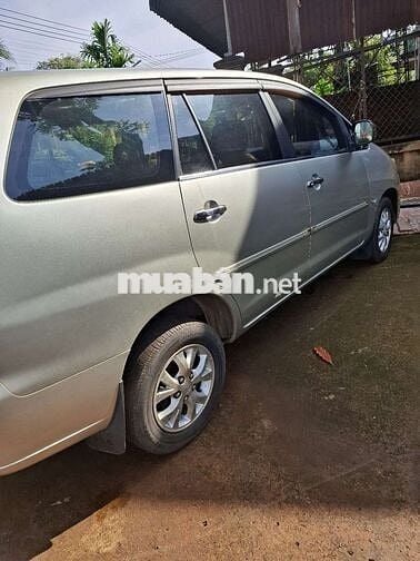 INNOVA 2007 G