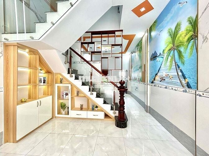 Nhà Ngộp Ngay KCn Cầu Tràm 2PN 2Wc SHR 1Ty790