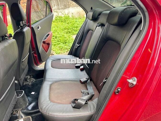 Hyundai I10 1.2AT 2019 - xe gia đình chuẩn 50.000k