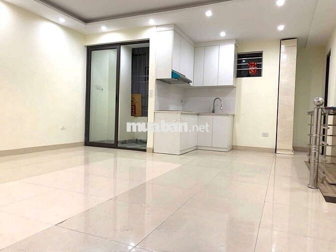 Hàng hiếm, bán nhà mặt ngõ ô tô ở Võng Thị, tây hồ