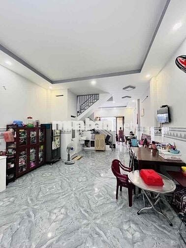 bán nhà 3 Tầng diện tích 66,9M2 - 4PN - ngay tân hoà đông quận 6