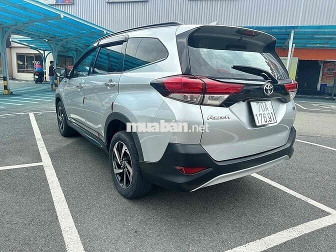 Toyota Rush 2018 1.5 AT - 80000 km