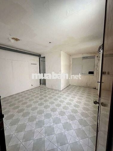 CHO THUÊ NHÀ MAT TIEN HÙNG VUONG Q.5