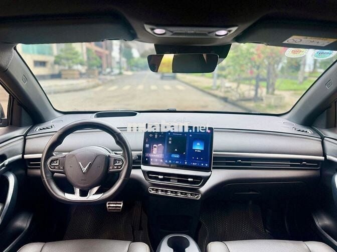 VinFast VF6 Plus 2023 - Màu xanh - 3vkm - Mua pin