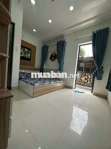 Bán nhà 3T 3pn gần ngã 6 gò vấp 4x7.2 chỉ hơn 3 tỷ.sổ riêng