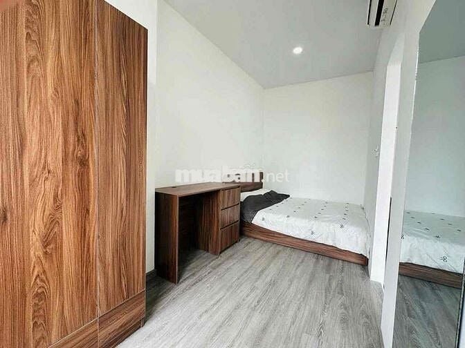 💫 Căn Hộ 1 Phòng Ngủ Ban Công View Thoáng Thang Máy ngay Etown CộngHoà